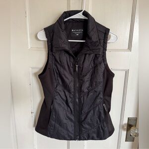 Athleta black Rock Ridge PrimaLoft vest size medium petite